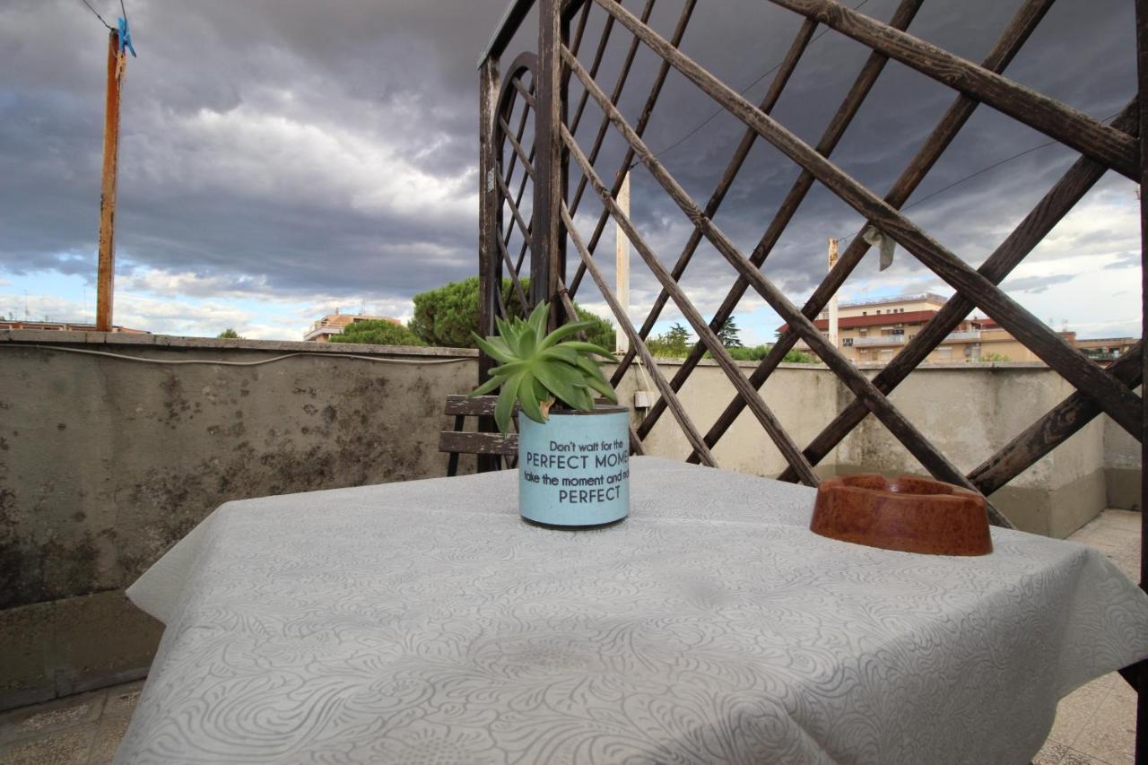 Sunny Rome Attico Con Jacuzzi, Terrazzo E Fibra Appartement Buitenkant foto