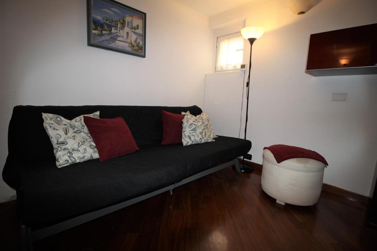 Sunny Rome Attico Con Jacuzzi, Terrazzo E Fibra Appartement Buitenkant foto